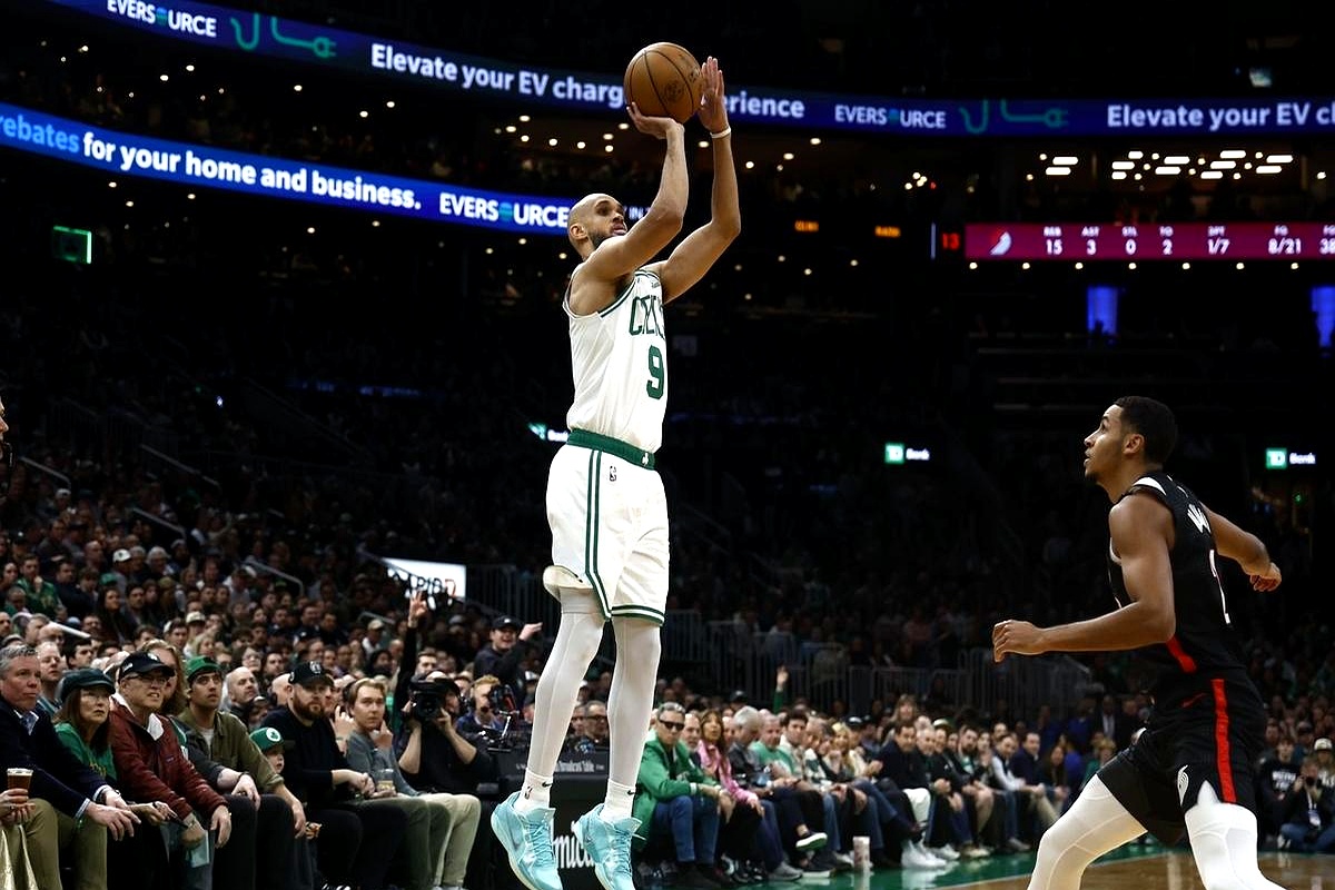 欧博官方网站塔图姆连续十二场比赛得分超过绝杀，独行侠挑战极限！(塔图姆技巧赛夺冠视频)