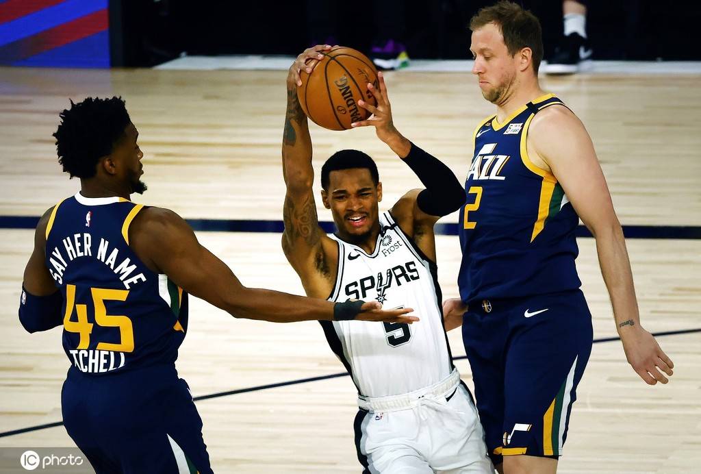 刚刚！风云突变犹他爵士国际比赛日战术微调广东宏远临场应变，圣安东尼奥马刺窗口期手感冰凉的简单介绍